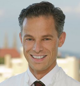 Bernd Füchtmeier, fellowship faculty at Krankenhaus Barmherzige Brüder Regensburg