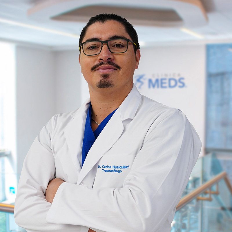Carlos Huaiquilaf, fellowship faculty at Clínica MEDS