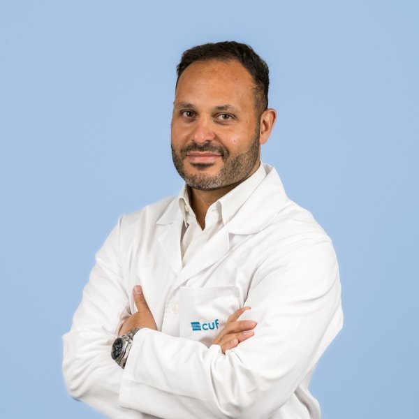 César Torre, fellowship faculty at Hospital CUF TEJO