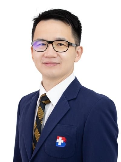 Chatchanin Mayurasakorn, fellowship faculty at Bangkok Hospital, Orthopedic