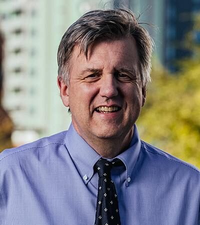 Conor O'Neill, fellowship faculty at UCSF Department of Orthopaedic Surgery