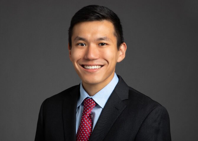 Edward Hur, fellowship faculty at Midwest Orthopaedics at Rush / Rush University Medical Center