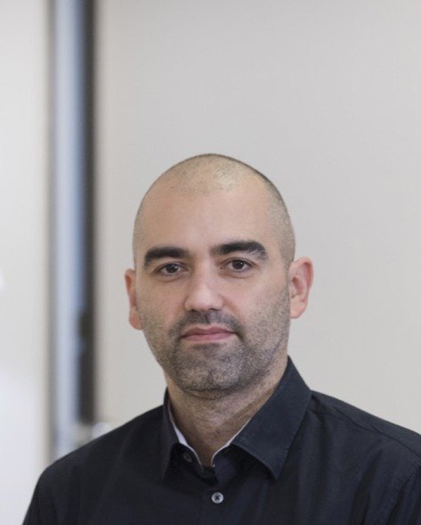 Efthymios Papasoulis, fellowship faculty at TheMIS Orthopaedic Center, St Luke's General Hospital
