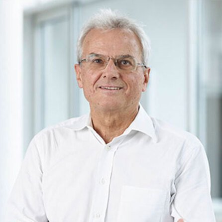 Ernst Wiedemann, fellowship faculty at Orthopädische Chirurgie München (OCM)
