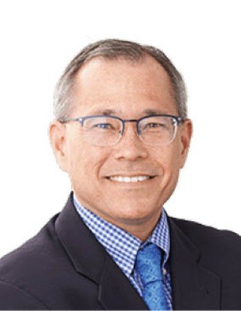 Gary B. Fetzer, fellowship faculty at TRIA Orthopaedic Center