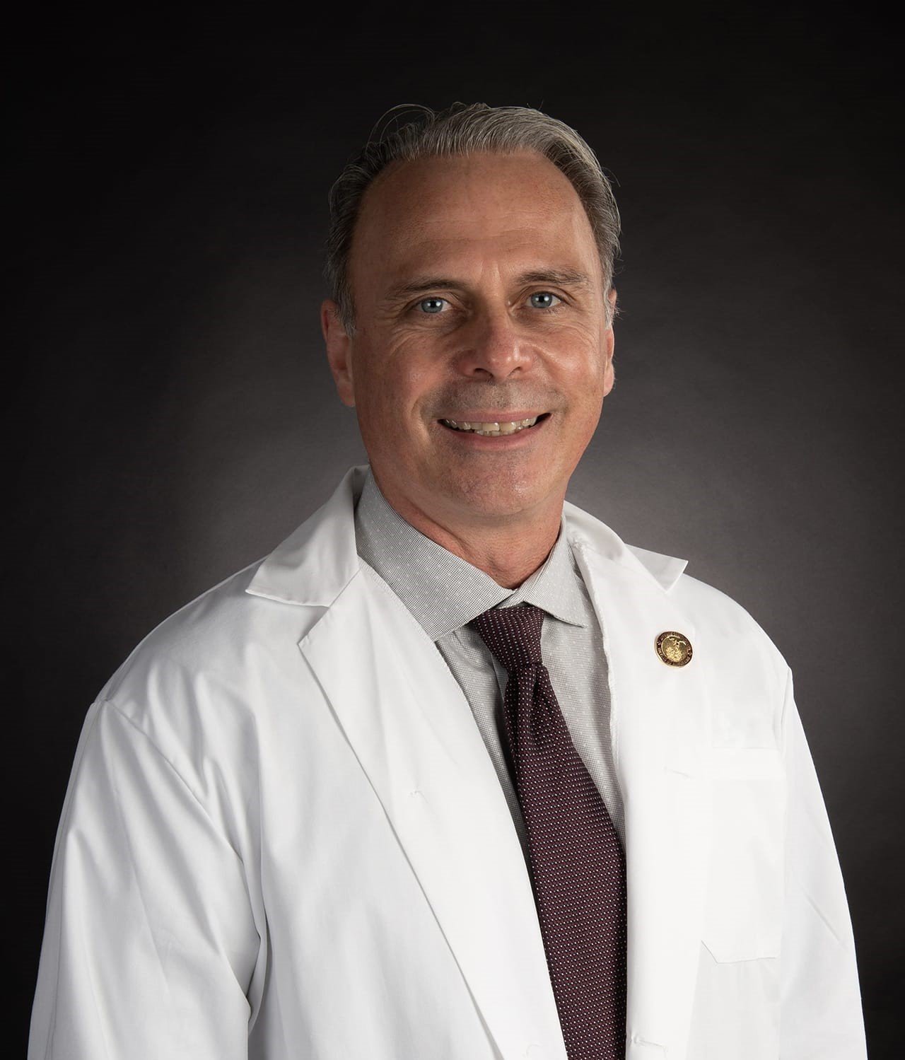 Geoffrey Dervin, fellowship faculty at The Ottawa Hospital / University of Ottawa Division of Orthopaedic Surgery