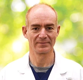 Giovanni Carcuro, fellowship faculty at Clinica Universidad de Los Andes