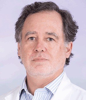 Gonzalo Espinoza, fellowship faculty at Hospital Clínico Mutual de Seguridad C.CH.C.