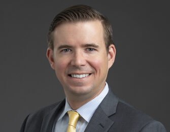 Grant E. Garrigues, fellowship faculty at Rush University Medical Center / Midwest Orthopaedics