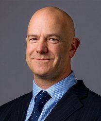 Ian Packham, fellowship faculty at Bristol Royal Infirmary / Avon Orthopaedic Centre