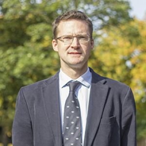 Jamie McKenzie, fellowship faculty at Royal Orthopaedic Hospital