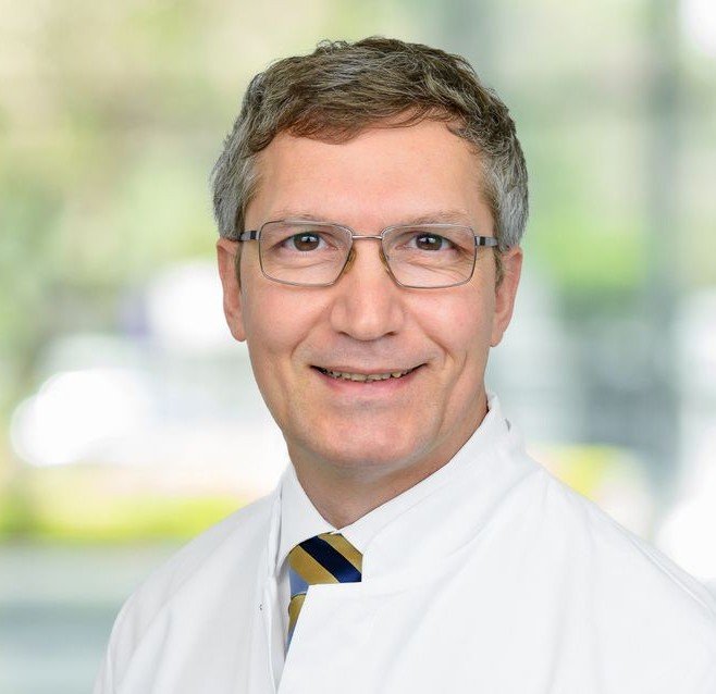 Jonas Streikus, fellowship faculty at Malteser Waldkrankenhaus St. Marien