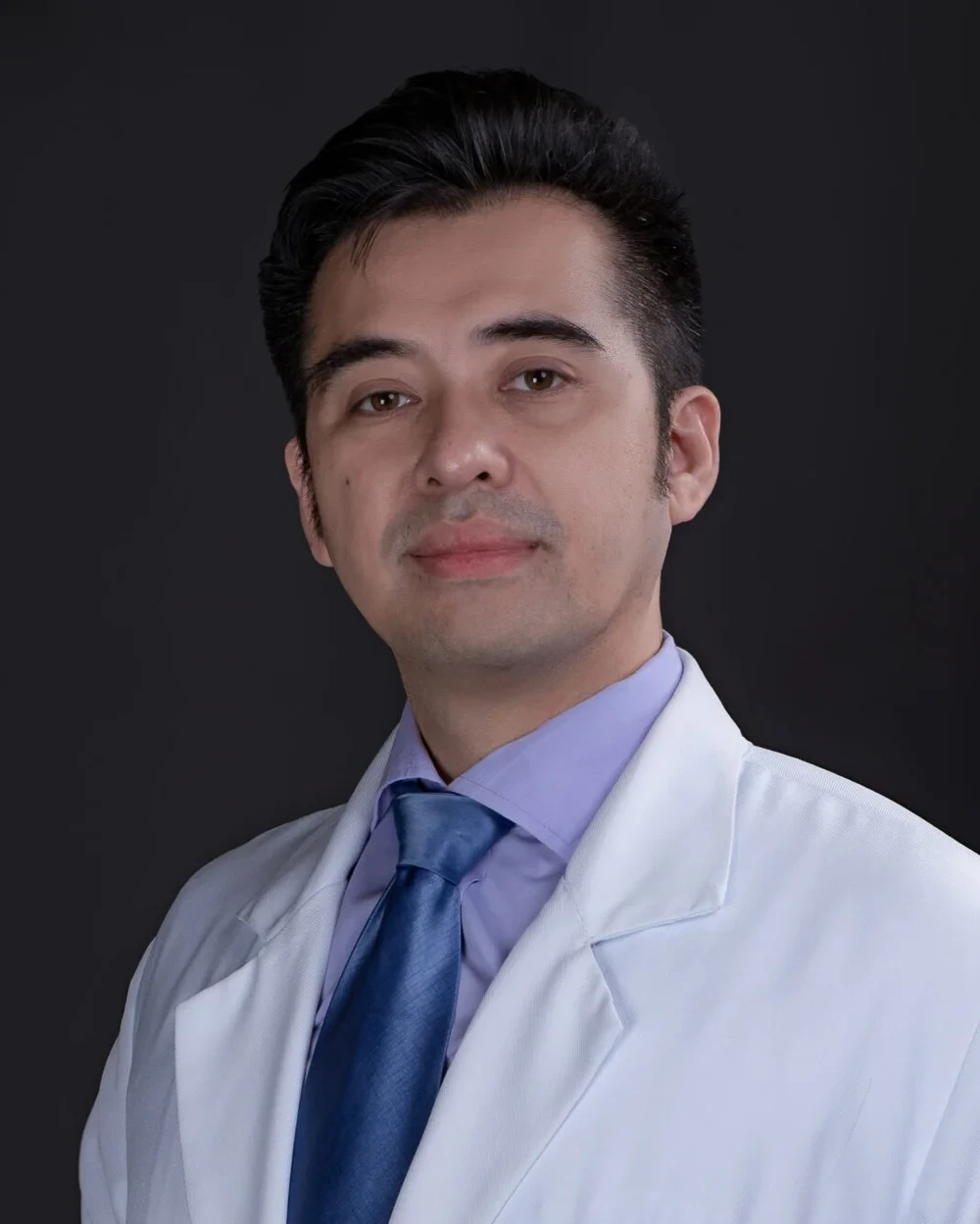 Jonathan Flordelis, fellowship faculty at Chong Hua Hospital Cebu