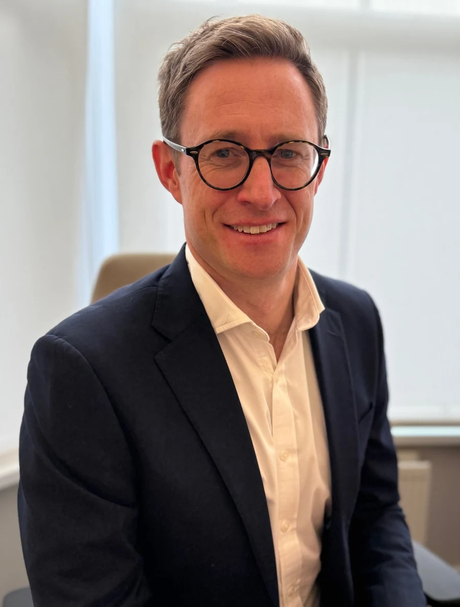 Jonathan Warnock, fellowship faculty at Royal Victoria Hospital