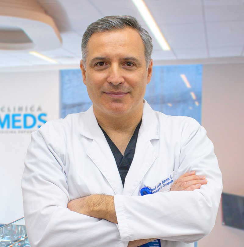 José Luis Barría, fellowship faculty at Clínica MEDS