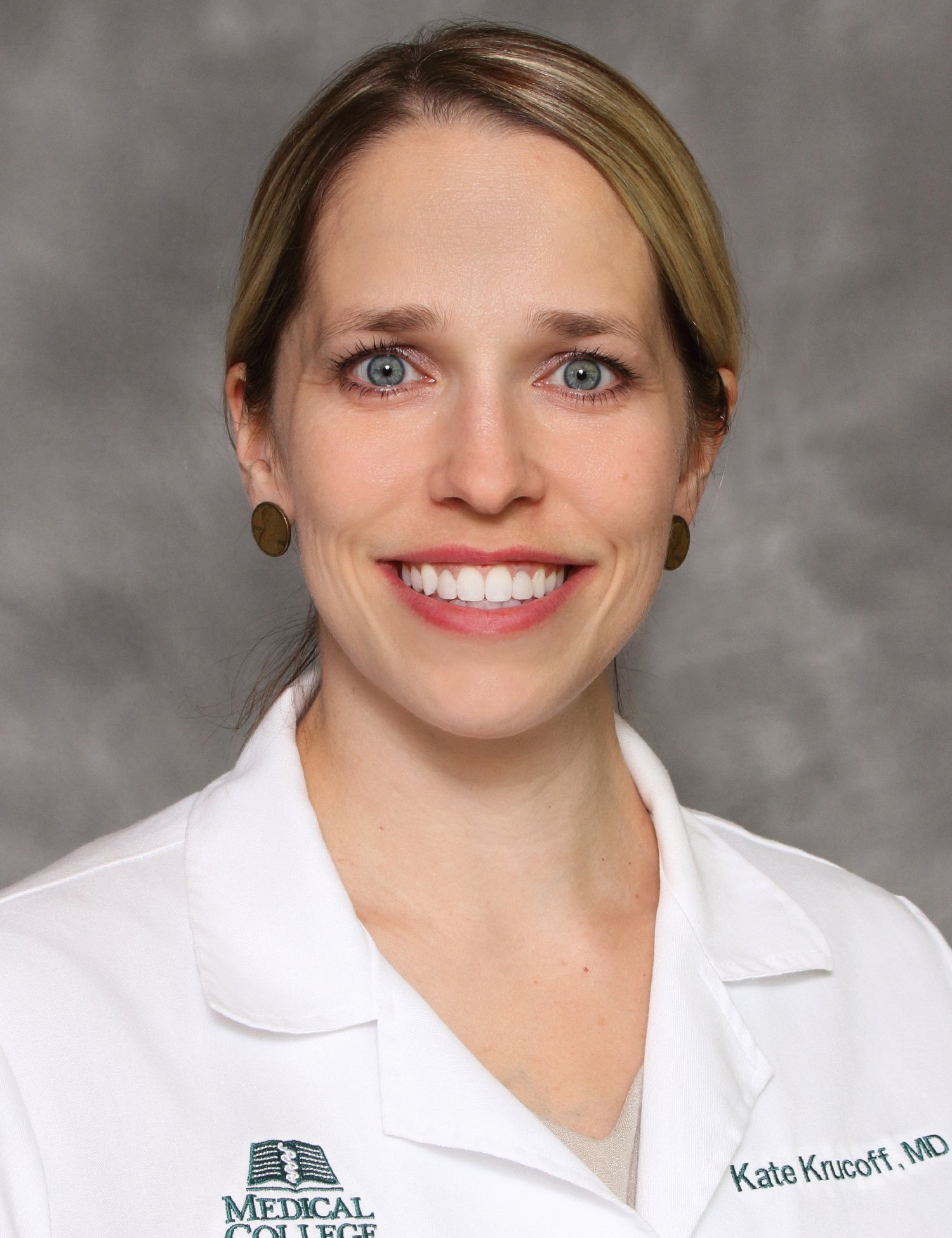 Kate Buretta Krucoff, fellowship faculty at Medical College of Wisconsin Department of Plastic Surgery