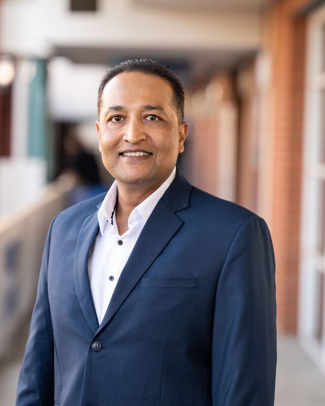 Kaushik Hazratwala, fellowship faculty at Orthopaedic Research Institute of Queensland / Mater Townsville / Townsville University Hospital