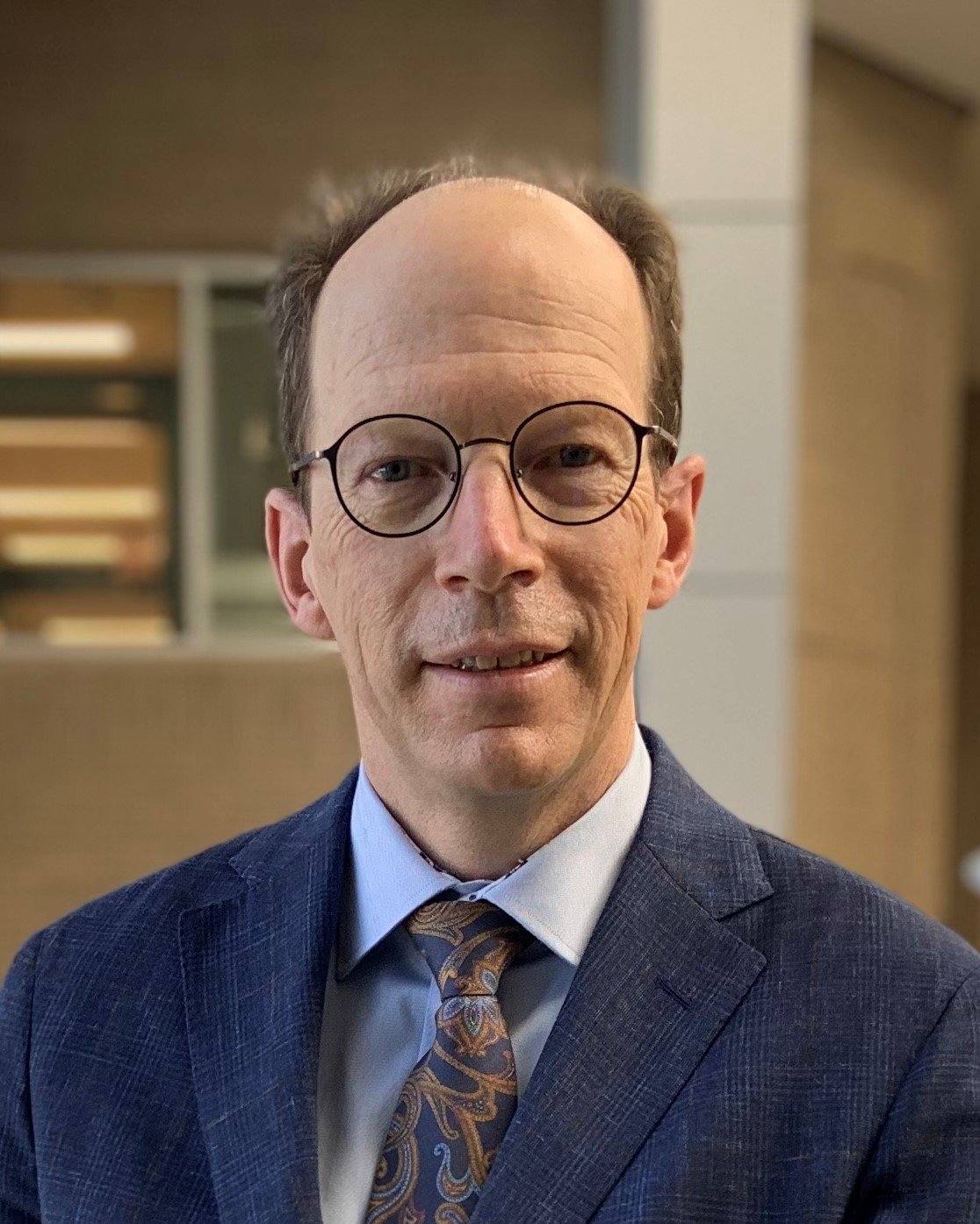 Kevin Hildebrand, fellowship faculty at Foothills Medical Center