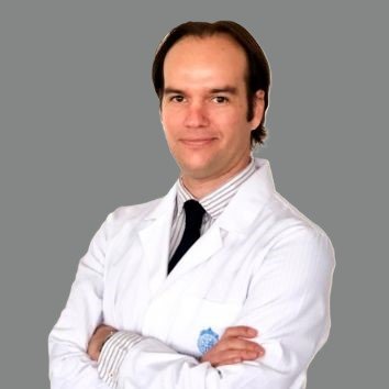 Maximiliano Carmona C., fellowship faculty at Pontificia Universidad Católica de Chile, Dept. of Orthopaedics and Traumatolo