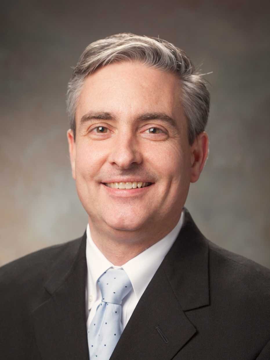 Michael Medvecky, fellowship faculty at Yale Orthopaedic Sports Medicine Fellowship