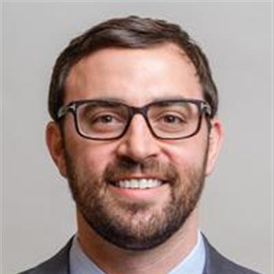 Michael Wigton, fellowship faculty at University of Cincinnati Medical Center and TriHealth/Beacon Hand Surgery Specialists