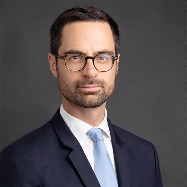 Nicolas Bouguennec, fellowship faculty at Mériscience (hip and knee specialist group), Mérignac