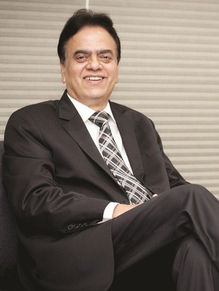 Aashish Chaudhry, fellowship faculty at Aakash Healthcare Super Specialty Hospital, Dwarka