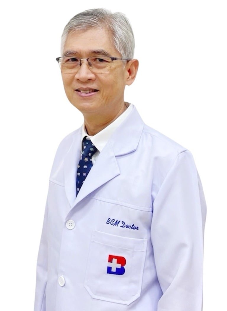 Dr Theerachai Apivatthakakul (AO Alliance fellowship mentor), fellowship faculty at Chiang Mai University Hospital (Maharaj Nakorn Chiang Mai Hospital)