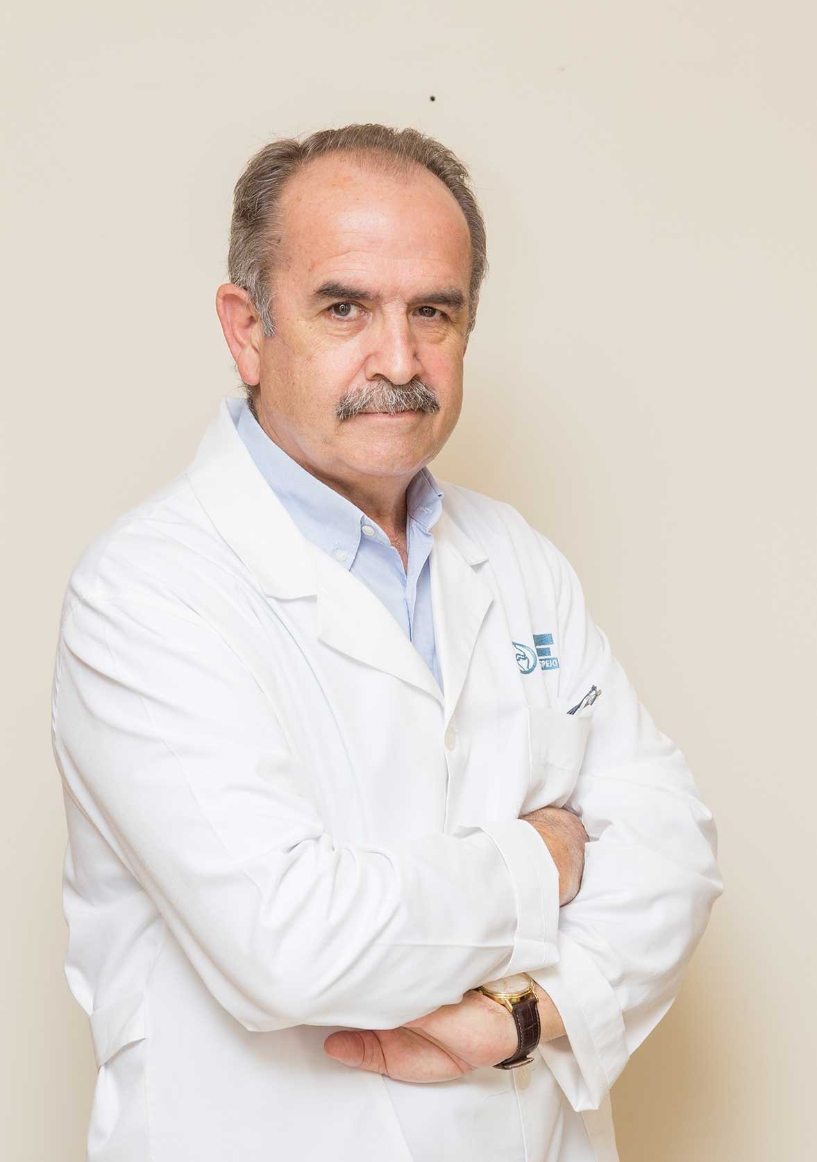 Alejandro Espejo Baena, fellowship faculty at Clínica Doctor Espejo, Málaga