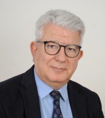 Efstathios Chronopoulos (Professor; hip and knee), fellowship faculty at Brilakis Orthopaedics at Athens Medical Group (Sports and Reconstructive Orthopaedics Clinic)