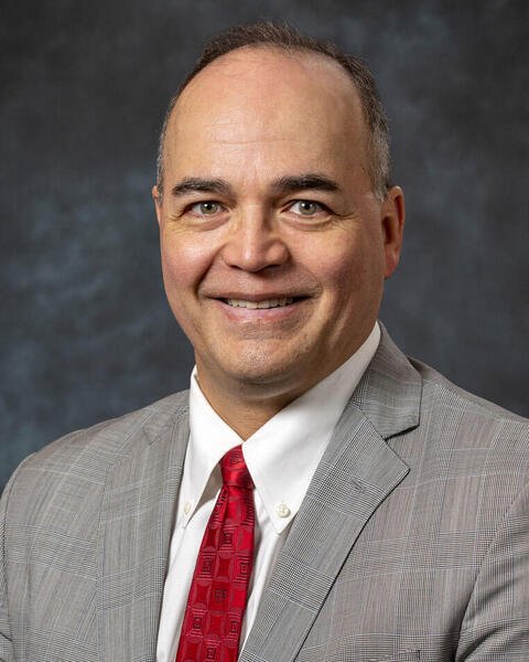 Paul Huddleston III, MD, fellowship faculty at Mayo Clinic School of Graduate Medical Education