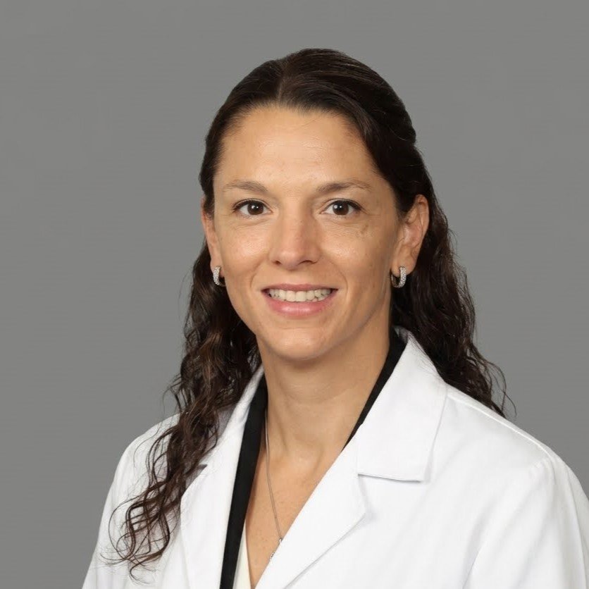 Paula Pino, fellowship faculty at Pontificia Universidad Católica de Chile, Dept. of Orthopaedics and Traumatolo