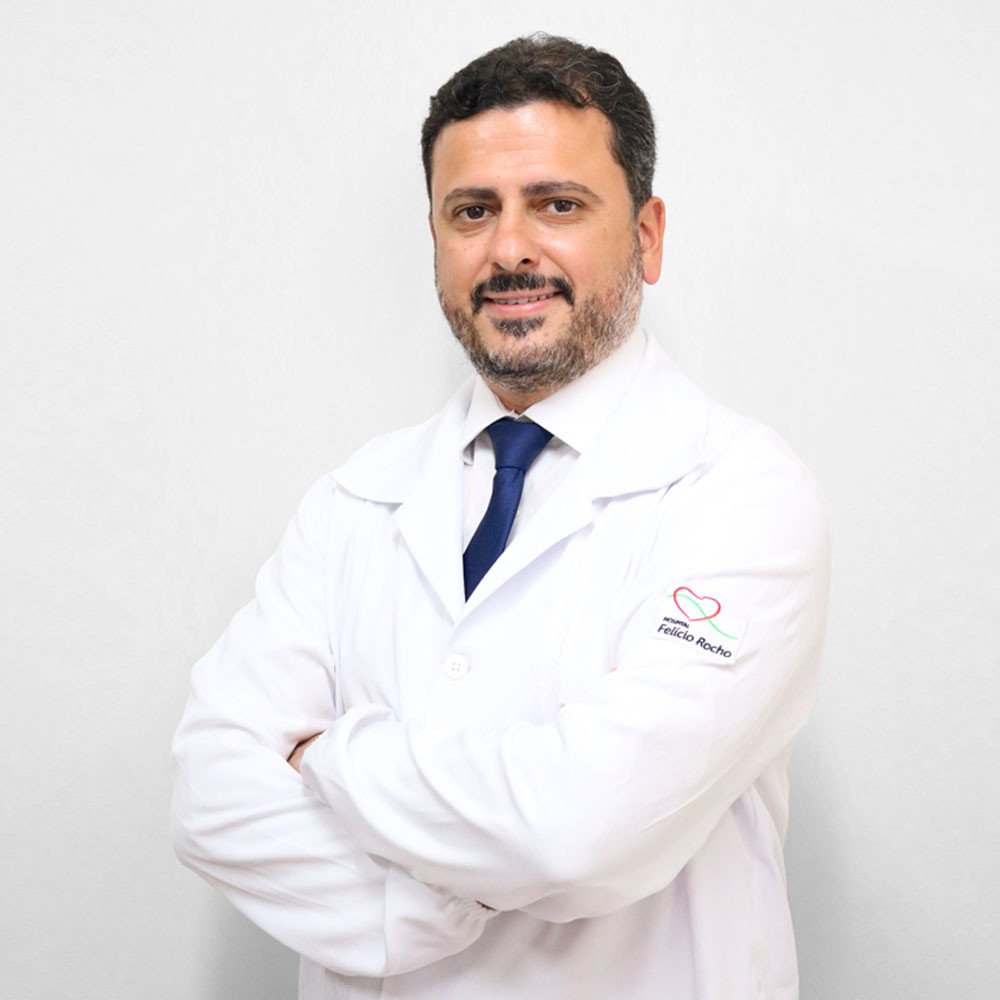 Robinson Pires, fellowship faculty at Hospital Felício Rocho