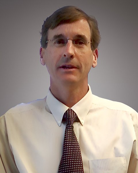 Stanley C. Graves, fellowship faculty at Advanced Orthopedics of Arcadia
