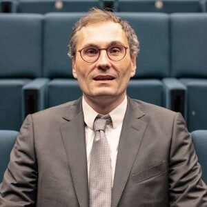 Stéphane Audebert, fellowship faculty at Shoulder Friends Institute — 10 French shoulder centres