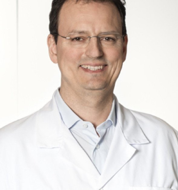 Tamas Fekete, fellowship faculty at Schulthess Klinik, Department of Spine Surgery