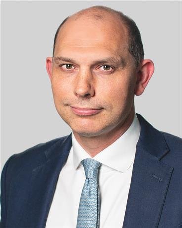 Toby Colegate-Stone, fellowship faculty at King's College Hospital NHS Foundation Trust
